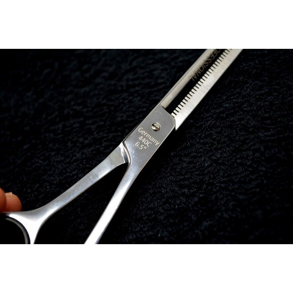 XPERSIS PRO Hair Cutting Sharp Barber Scissors and Thinning Shears Light weight German Made Premium Steel With Finger Rest