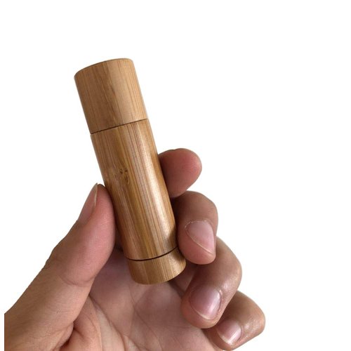 Furnido Natural Bamboo Lip Balm Tubes,5.5g Empty Refillable DIY Lipstick Tube Holder Deodorant Case For Cosmetic Lipstick Lip Gloss Containers with Clear PP Plastic Inner,BPA Free-Pack of 4
