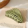 Junfamilee Hair Clip, 1Pc Green Leaf-shaped Hair Clip with Many Teeth, Big Claw Clips, 3.5 Inch, Non slip Leaves Hair Catch Barrette Jaw Clamp Hairpins for Women Girls, Hair Accessories