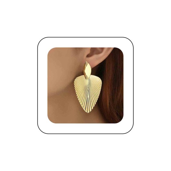 Sttiafay Boho Exaggerated Leaf Drop Earrings Punk Metal Leaf Earrings Long Chunky Leaf Stud Earrings Gold Geometric Statement Earrings Jewelry for Women