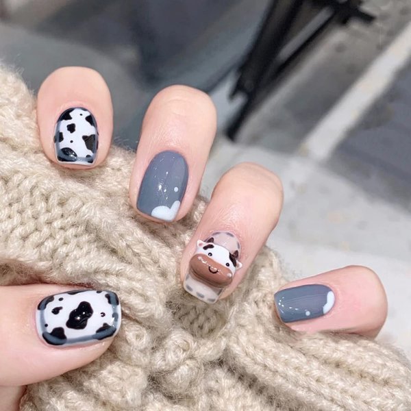 Medium Length Press on Nails, Artificial Acrylic Fake Nails for Women, 24PCS Full Cover Reusable False Nails Kits, Cute Cow Nails Design, Glue on Nails Fake Nails