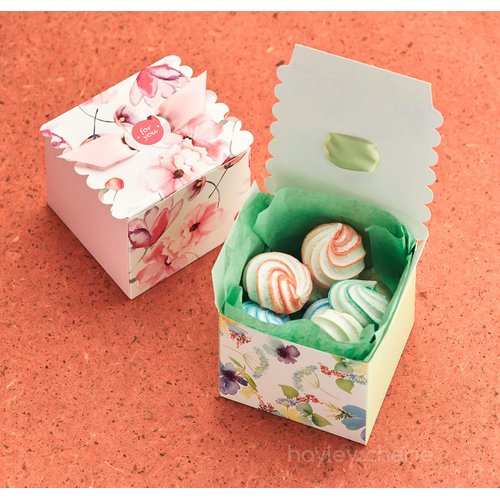 Hayley Cherie Floral Gift Treat Boxes with Ribbons & Lids (20 Pack) 350gsm Card, 4 x 4 x 3.2 Inches for Favors, Baby Showers, Christmas, Bridesmaids, Parties, Birthdays, Weddings