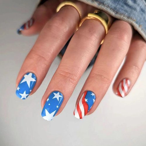 4th of July Square Press on Nails Medium Glue on Nails Swirl Fake Nails Red Blue White Full Cover Acrylic Nails Independence False Nails Star Patriotic Stick on Nails for Women 24 Pcs