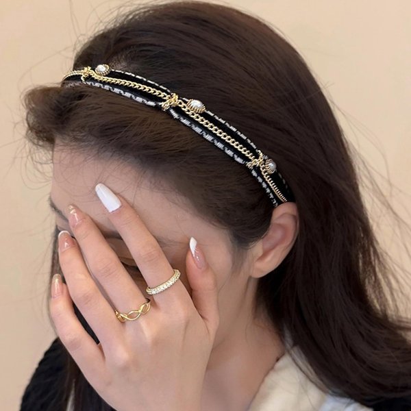 Ceoyiler Vintage Jewelry Headband for Women Pearl Headband French Vintage Design Women's Festival Headband Elastic Hairband