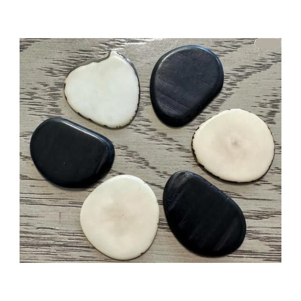 Tagua Beads. 20 Chips. Natural Eco-Friendly Tagua Slices. 10 Black and 10 White Slices. Medium Size: 3x2.5 cm. Approx. Undrilled