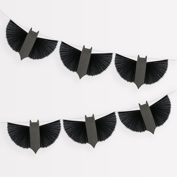 Meri Meri Black Bats Halloween Garland, 10' Strand Banner, Tissue Paper Reusable Party Decorations (Pack of 1)