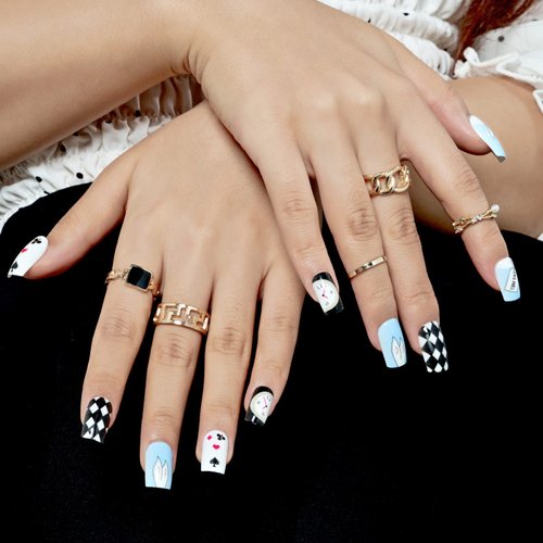 GLAMERMAID Press on Nails Medium Square, Black White Checkerboard Glue on Gel Nails with Heart Design, 24Pcs Short Square Reusable UV Finish Fake Nails Acrylic False Nails Manicure Kits for Women Gift