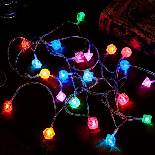 Wettarn 10 ft LED Dice String Lights Dice Lights LED Dice Light up Dice Indoor String Lights Bedroom Extendable for Indoor, Outdoor, New Year, Wedding Party, Christmas Tree, Garden Decoration