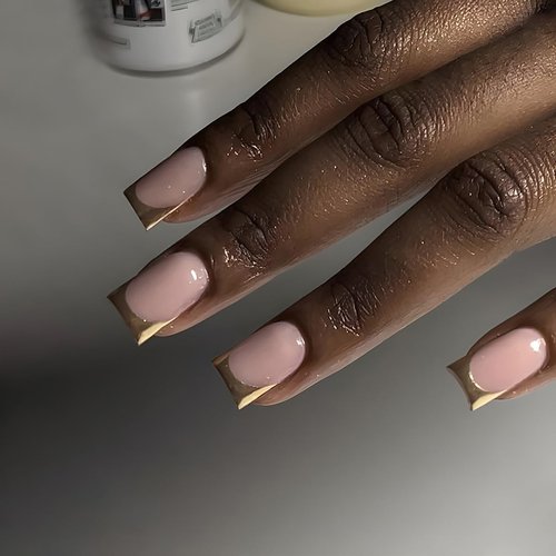 24Pcs Gold French Tip Press on Nails Medium Length Fake Nails Square Matte Glossy Design French False Nails Reusable Artificial Nails Full Cover Glue on Nails for Women Girls Acrylic Nails Decorations
