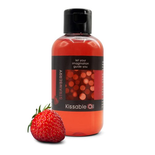 LOVE PLAY Strawberry Flavored - Full Body Oil for Women and Men - Edible Warming Oil for The Body - 100% Vegan and Fun - 150ml