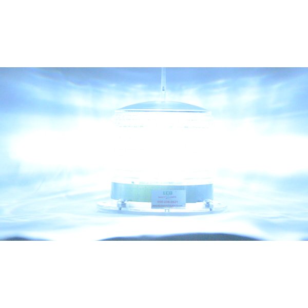 S8LFM CLEAR WHITE FLASHING 2NM IP67 SOLAR LED MAGNETIC MOUNT Marine Dock Barge Safety Beacon Light 360 Degree