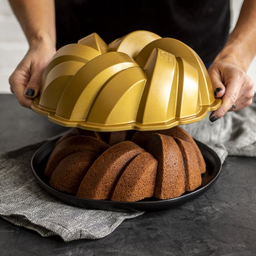 Nordic Ware NW 95577 75th Anniversary Braided Rope Bundt Cake Pan, Gold 12 Cup Capacity