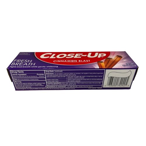 Close-Up Fluoride Toothpaste, Freshening Red Gel 4 oz