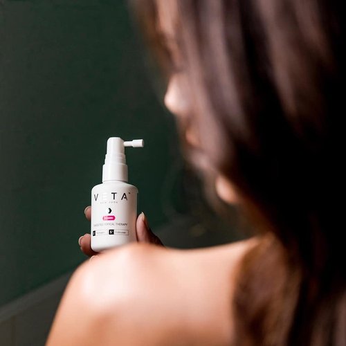 Women's Targeted Topical Serum, Hair stimulating Treatment. Fights Chronic Hair Loss. Revitalize with Biotin, Neem Oil, Lavender. Combat hair thinning factors, restore growth cycle. 2 fl. oz - Veta