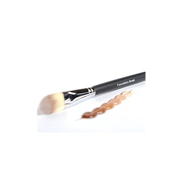 Younique Foundation Brush