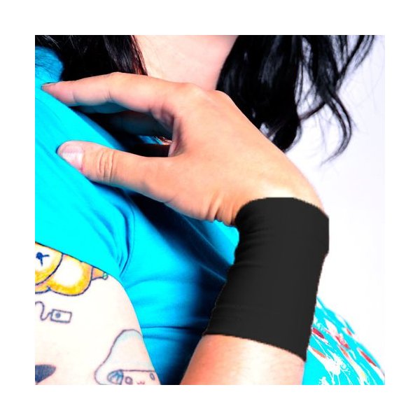 Tat2X Ink Armor Premium Wrist 3" Tattoo Cover Up Sleeve - Super Comfy - U.S. Made - Black - XSS (single wrist cover sleeve)