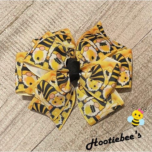 Bee Gnome Pinwheel Hair Bow