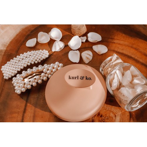 KURL & KO. Silicone Scalp Massager Shampoo Brush for Shower, Scalp Scrubber with Soft Bristles for Hair Growth & Dandruff Treatment, Wet Dry Hair Massager for All Hair Types of Women