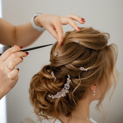 VMila Wedding Pearl Hair Comb Wedding Hair Comb Bridal Hair Accessories Pearl Flower Hair Accessories For Women Girls Wedding Hair Accessories (Rose Gold)