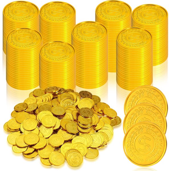 Hanaive 800 Pcs Plastic Pirate Coins Gold Treasure Coins Spanish Doubloon Fake St. Patricks Toy Coin for Kids Board Games Pirate Party Cosplay Teachers Classroom Reward (Gold, Classic)
