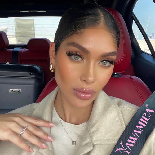 Yawamica Wispy Lash Clusters Natural Eyelash Extension 10-14mm Fluffy Eyelash Clusters CC Curl Individual Lashes Cluster Eyelash Extensions 40D Cluster Lashes 200pcs DIY Lash Extension by Self