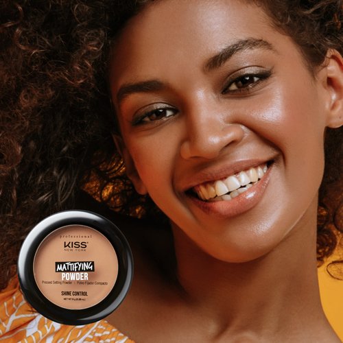 Kiss New York Pro Pressed Mattifying Finishing Setting Powder Best for Medium to Dark Skin Blurs fine lines and pores (Translucent Deep)