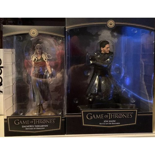 Dark Horse Deluxe Game of Thrones: Jon Snow Battle of The Bastards Action Figure, Black