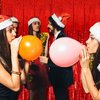 3 Pack Red Party Backdrop Tinsel Streamers Christmas Decorations Foil Fringe Backdrop Curtains Carnival Casino Theme Birthday New Year Holiday Celebration Bachelorette Party Decorations Supplies