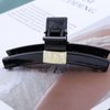 Vacaonio Black Plastic Hair Claw Clip Medium Hair Claw Clips Clamp Thick Curly Hair Non Slip Hair Claws Thick Curly Hair Claw Decorative Hair Accessories for Women and Girls Headdress