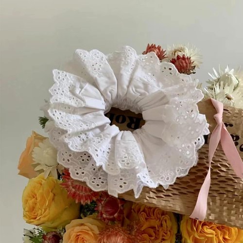 1 Pc Hair Ties for Women - Hair Scrunchies Girls 1-Piece Set - White Lace Design - Premium Fabric Ponytail Holder Hair Tie，Hair Accessories（White）