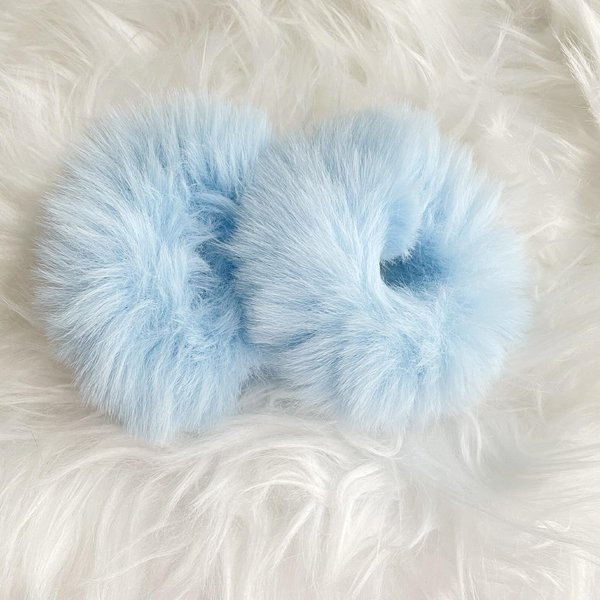 2PCS Blue Furry Hair Elastics Ties Furry Hair Scrunchies Fur Hair Bands Ponytail Holders for Girls Women Halloween Cosplay Costume Hair Ropes Accessories