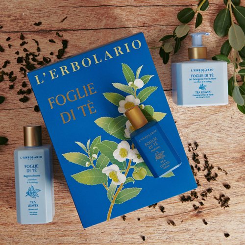L'Erbolario Tea Leaves Face And Hand Cleansing Gel - With Oolong Tea Infusion - Floral Scent - Has A Distinctive Mild And Delicate Aroma - Leaving The Skin Feeling Soft And Silky - 8.5 Oz Body Wash