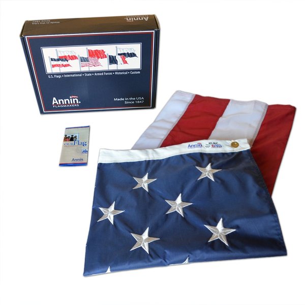 Annin Flagmakers Model 2300 American Flag All-Weather Nylon SolarGuard Nyl-Glo, 6 x 10 Feet
