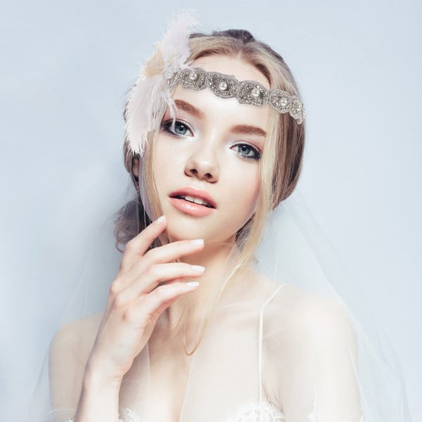 FRCOLOR 1920s Flapper Headband Roaring 20s Headpiece Great Gatsby Flapper Headband Headpiece with Crystal, One Size (White)