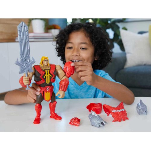 Masters of the Universe Deluxe He-Man Power Attack Action Figure, 8.5-in Battle Character for Storytelling Play, Gift for Fans 4 Years and Older