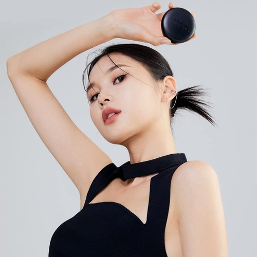 [ABOUT TONE] Blur Powder Pact 9g / 0.32oz - Pressed Powder Pact with Mirror and Powder Puff | Setting Powder | Face Powder | Makeup Powder | Finishing Powder | Compact Powder | Sebum Control (03 NATURAL)