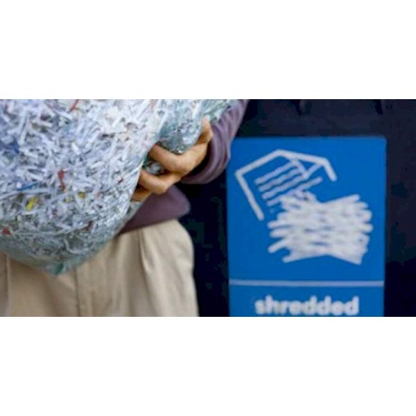 125 Shredder Bags, for Small SHREDDERS, Quality 9.5 Gallon Size, Fits Most 6 & 7 Gallon Size Shredders, 1 Roll of 125 Bags