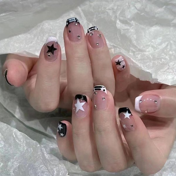 French Tip Press on Nails Short Square Fake Nails Black White Star Rhinestones False Nails Design Glossy Full Cover Artificial Nails for Women Charm Manicure Reusable Stick on Nails Glue on Nails