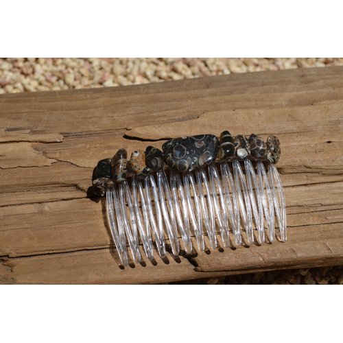 Turritella Stone Hair Comb