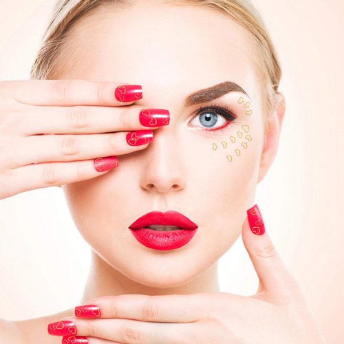 PAGOW 1000pcs 3D Gold Heart Nail Art Metal Charm Kit Love Small Metallic DIY Studs Sequins Valentine Decoration Spring Summer Accessories Gift for Women Girl(5/6mm)