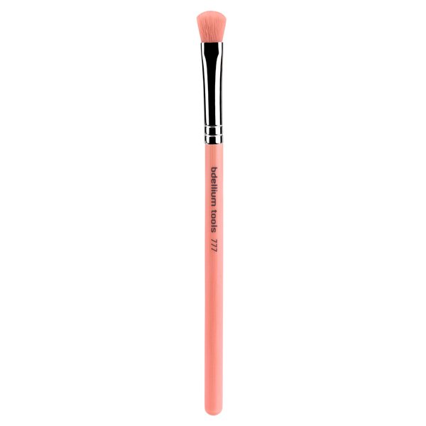 Bdellium Tools Professional Makeup Brush - Pink Bambu Series 777 Shadow - With Soft Synthetic Fibers, For Applying Shadow (Pink, 1pc)