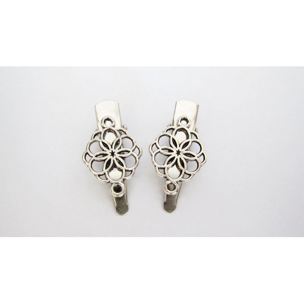 2 small silver metal flower alligator hair clips for fine thin hair