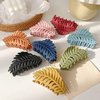 Junfamilee Hair Clip, 1Pc Green Leaf-shaped Hair Clip with Many Teeth, Big Claw Clips, 3.5 Inch, Non slip Leaves Hair Catch Barrette Jaw Clamp Hairpins for Women Girls, Hair Accessories