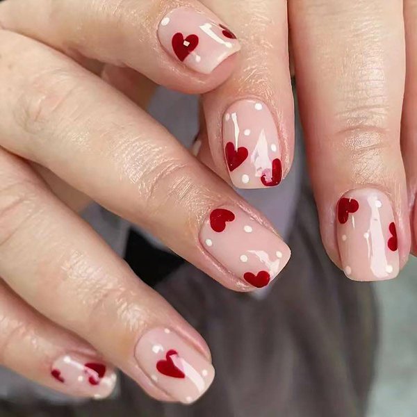 24Pcs Valentine's Day French Tips Press on Nails Short Square Fake Nails with Red Heart Design valentines Glue on Nails Full Cover valentines Nails for Women valentines Nail Art Decoration