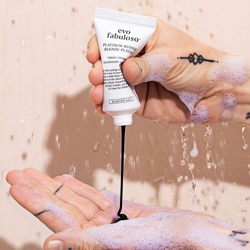 EVO Fabuloso - Platinum Blonde Toning Shampoo - Refreshes and revives colored hair - Purple Shampoo to Extended Life of Color - Treated Blonde Hair Travel Size, 30ml / 1.01fl.oz