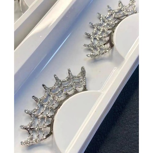 manqianxun Spider Web Crown Halloween Costume Fancy Fashion Party Look glitter Lashes False Eyelashes 1 Pairs (glitter)