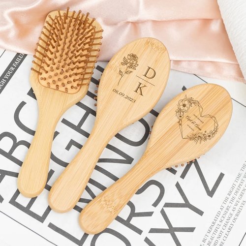 Personalized Bamboo Brushes for Women Custom Name Hair Brush Bridesmaid Hairbrush Detangling Brush For Curly Hair Thick Hair Birthday Gift for Wife Mom Grandma Friends Sister Her