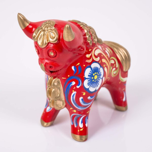 Peruvian Red Ceramic Pucara Bull 4.7" Tall, Folk art ceramic, Bull of Pucara Figurine, Peruvian Sculpture Bull, pottery sculpture from Peru