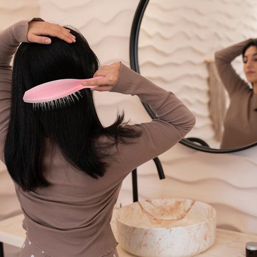 Wig Brushes for Synthetic Hair, 2 Pieces Stainless Steel Teeth Wig Brush Portable Synthetic Doll Wig Hair Brush Metal Wire Wet Hair Comb Hair Extension Brush Wig Brush for Women Girls Human Hair, Pink