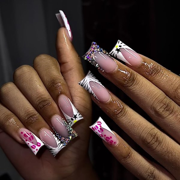 FIEONCIY Press on Nails Duck Shape Glossy Full Cover Medium Acrylic French False Nails with Designs Artificial Duck Fake Nails with Charms Glue ons Nails Stick on Fingernails for Women(A30411)